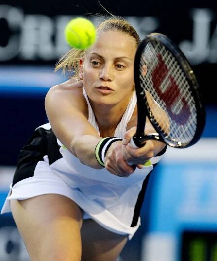 Jelena Dokičová