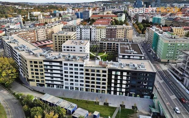 Nové 2+kk/L/G - P7, Jankovcova | ROBERT FROLÍK | Realitní makléř a kancelář, Praha 6