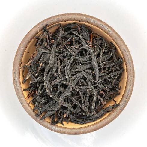 Shan Lin Xi High Mountain Aged Red » Rivers and Lakes Tea