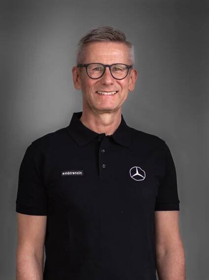 Vedenie, marketing, správa | Mercedes - Predaj nových a jazdených vozidiel