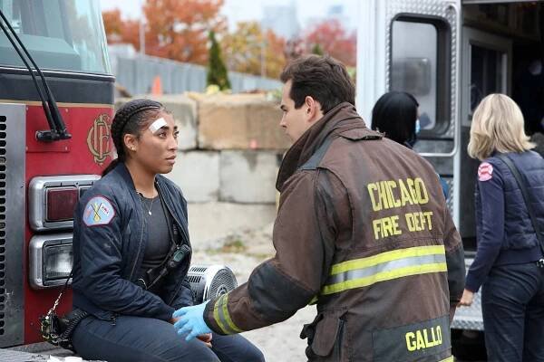 Chicago Fire - That Kind of Heat - Z filmu - Adriyan Rae