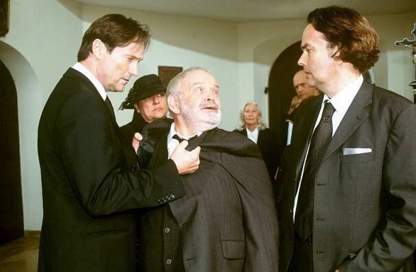 Helmut Zierl, Michael Habeck, Hans-Jürgen Stockerl - Big Ben - Prvotřídní pohřeb - Z filmu