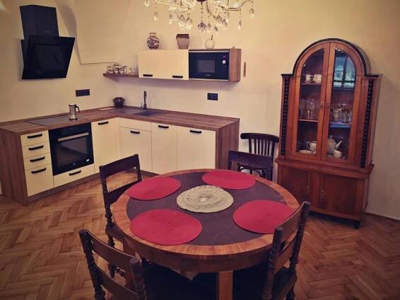 Leopold – Apartmány Trojmezí