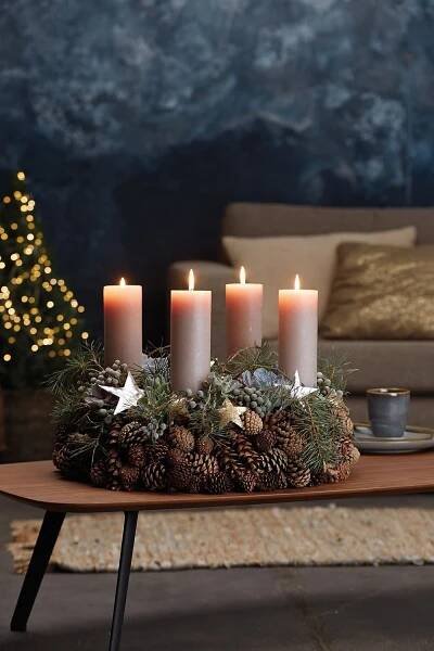 DIY advent krans met kaarsen