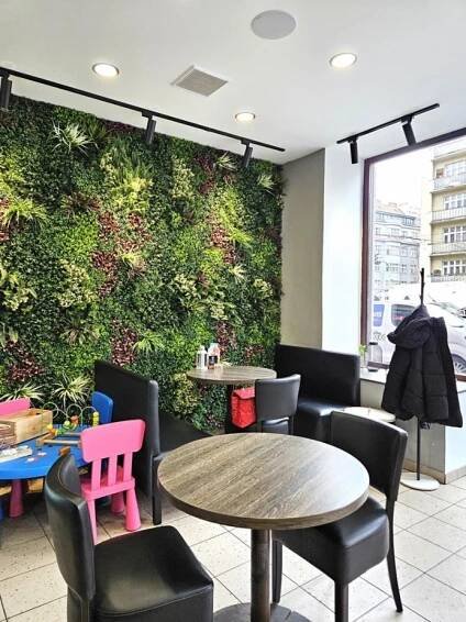 Cukrárna - kavárna k pronájmu cca 70 m2, Praha 6