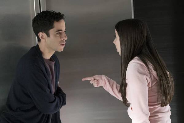 Alone Together - The Big One - Z filmu - Benji Aflalo, Esther Povitsky