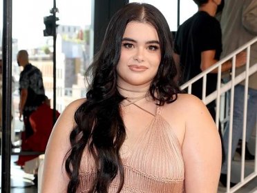 Barbie Ferreira calls out 'backhanded compliments' about body