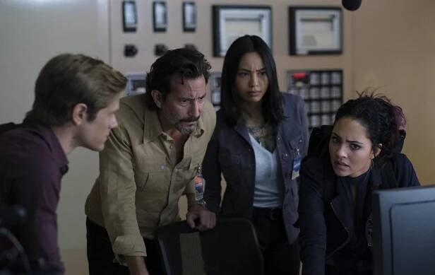 Henry Ian Cusick, Levy Tran, Tristin Mays - MacGyver - Code + Artemis + Nuclear + N3mesis - Z filmu
