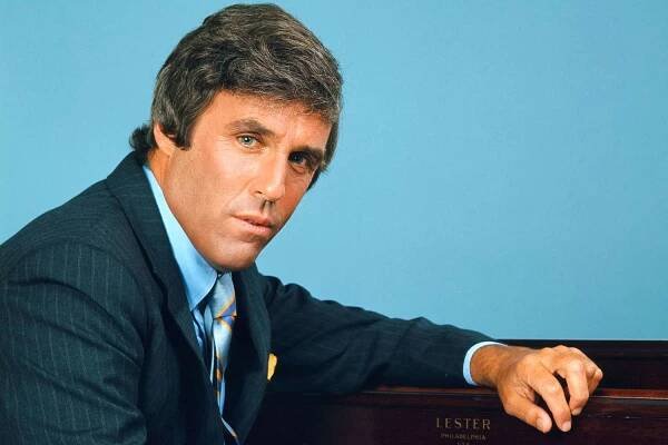 Burt Bacharach, legendary 'Walk on By' and 'Raindrops Keep Fallin' on My Head' composer, dies at 94
