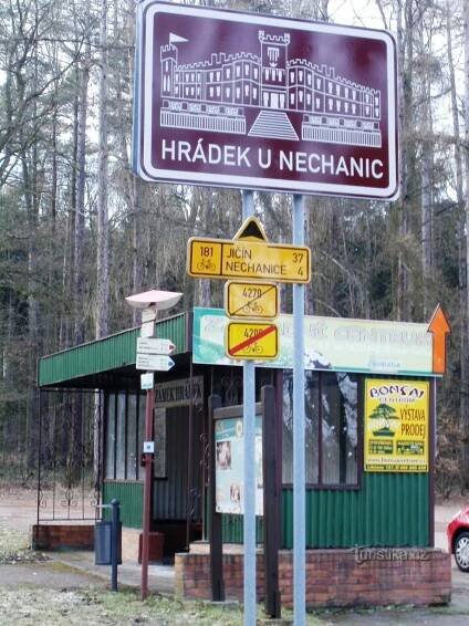 turistické rozcestí Hrádek u... - Rozcestí