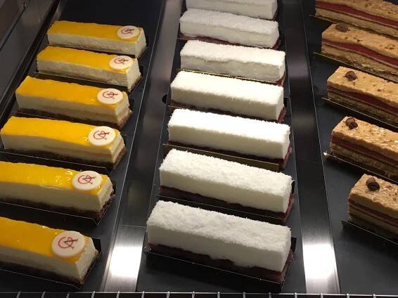 Pâtisserie DeLuxe in Berlin: Gil Avnon auf Sterne-Niveau | V.I.P Reise Magazin