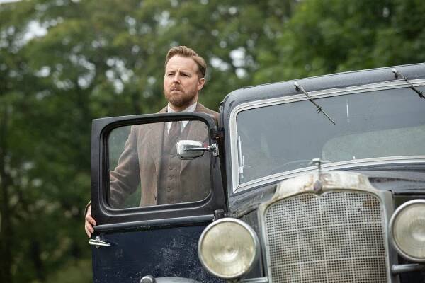 Všechny velké a malé bytosti - Musíš snít - Z filmu - Samuel West
