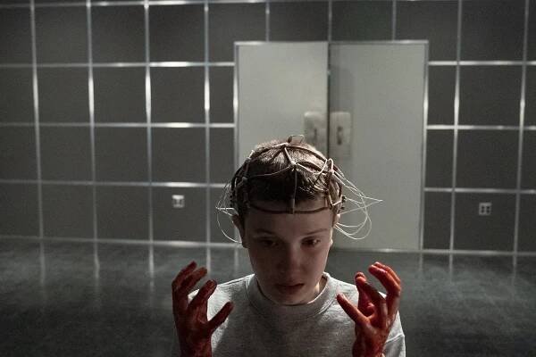 Stranger Things - Kapitola pátá: Projekt Nina - Z filmu - Millie Bobby Brown