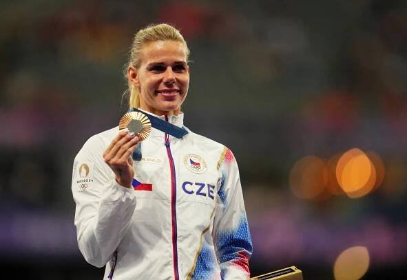 Někdy jsem chodila domů a plakala, vzpomíná Ogrodníková na dobu, kdy se začala připravovat sama
