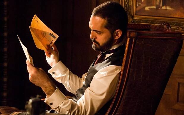 Grand Hotel - Ztracený klenot - Z filmu - Pedro Alonso