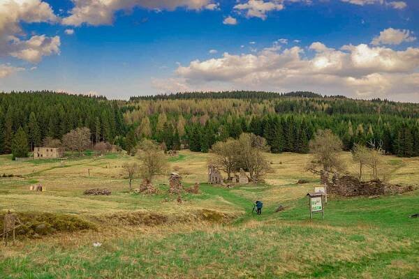 Zaniklá osada Königsmühle - Loučná pod Klínovcem, Krušné hory a Podkrušnohoří | Regiontourist.cz