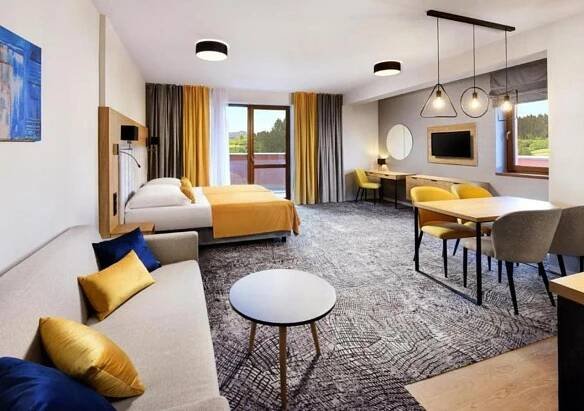 Hotel Akvamarín Bešeňová