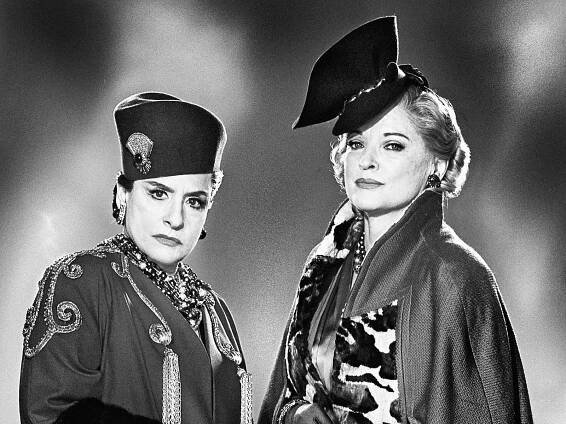 A Diva Smackdown in “War Paint”