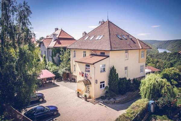 Na Valech, Znojmo