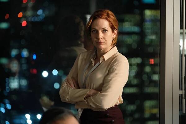 Humans - Epizoda 5 - Z filmu - Katherine Parkinson