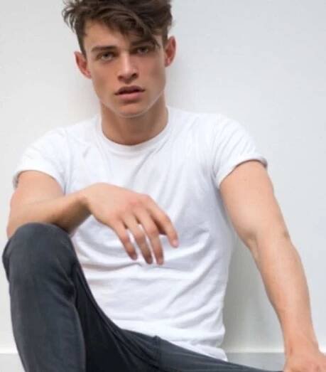Thomas Doherty - Biography, Height & Life Story | Super Stars Bio