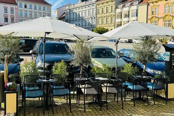 Kavárna - Cukrárna Znojmo