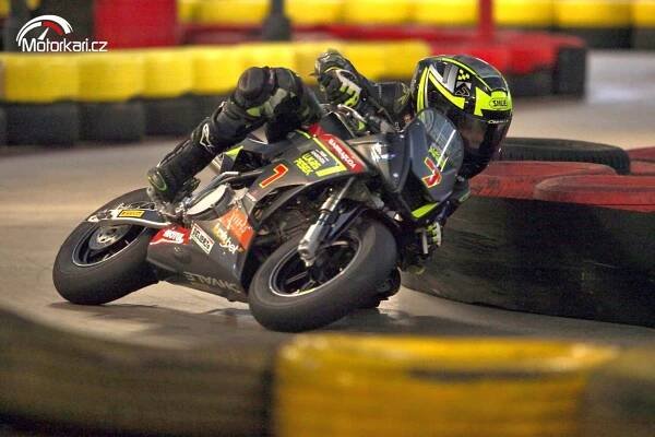 Fotogalerie Čtvrtý ročník moto Ohvale na 52 kol v obrazech | Motorkáři.cz