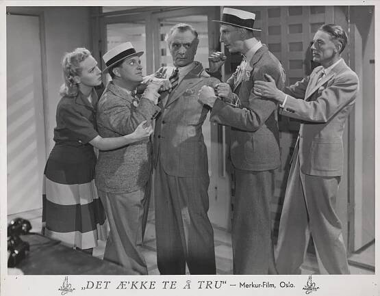Eva Lunde, Ernst Diesen, Erling Drangsholt, Leif Juster, Thorleif Reiss - Det æ'kke te å tru - Fotosky