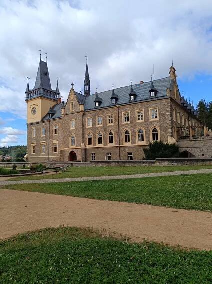 Zámek Zruč nad Sázavou, Vodácké muzeum, muzeum Soutice – Krajánek Rádia BLANÍK