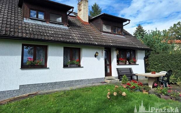 Prodej rodinný dům - Hněvkovice, Humpolec, 104 m2