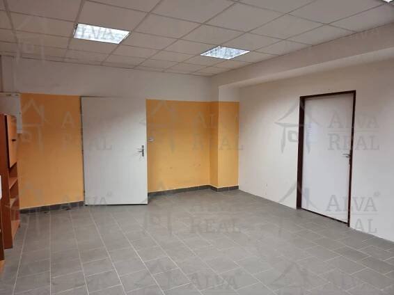Pronájem skladových, výrobních, kancelářských prostor v Bílovicích nad Svitavou - 96 m2 v přízemí s vjezdem. ALVA REAL