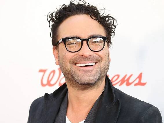 Color drenching is 2025’s most sophisticated paint trend – and Johnny Galecki’s home library is the...