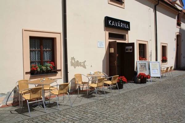 Kavárna Na Zámku Poděbrady | Apetee