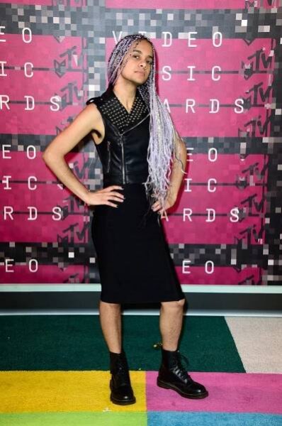 CENY MTV: Šílené oblečky, Miley Cyrus jako prase a nadávky!