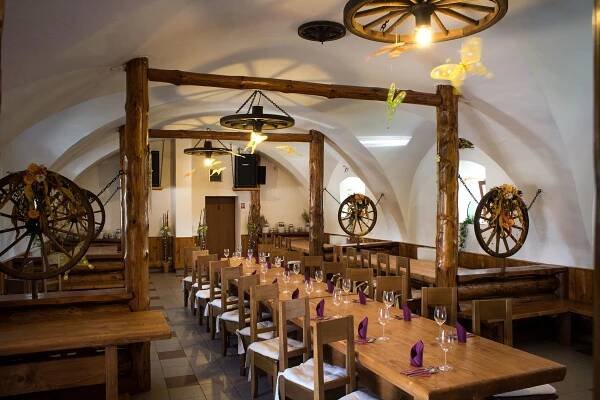 Restaurace | Minipivovar Kněžínek