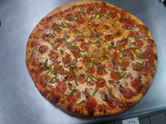 Village Pizza Altamont NY 