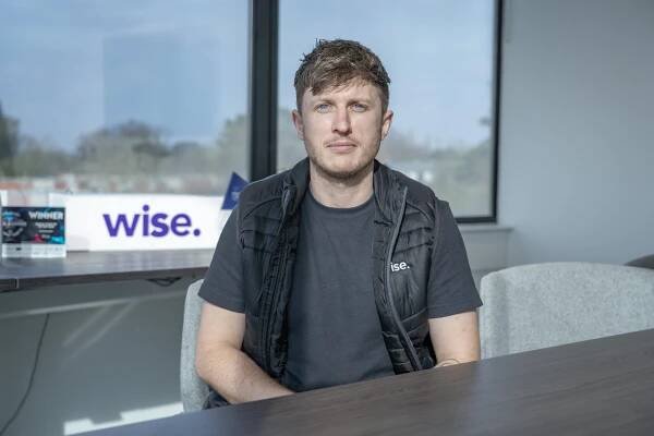 Sales Contact Card - With Wise