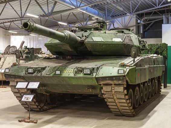 Tanky Leopard na Ukrajině: Proč jsou tato obrněná vozidla mnohem lepší než sovětské modely?
