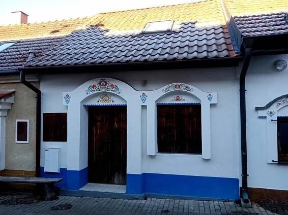 Chorý odejde z Nechor nechorý. Unikátní vinařská vesnice láká na skleničku