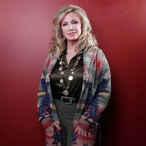 Morgan Fairchild Recalls Playing Chandler’s Mom on ‘Friends’: ‘It Was Always Great Fun’