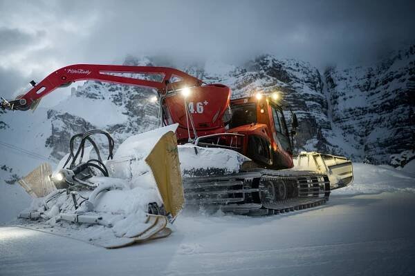 Austria – Sun skiing in the Stubai Valley - Paradise Break