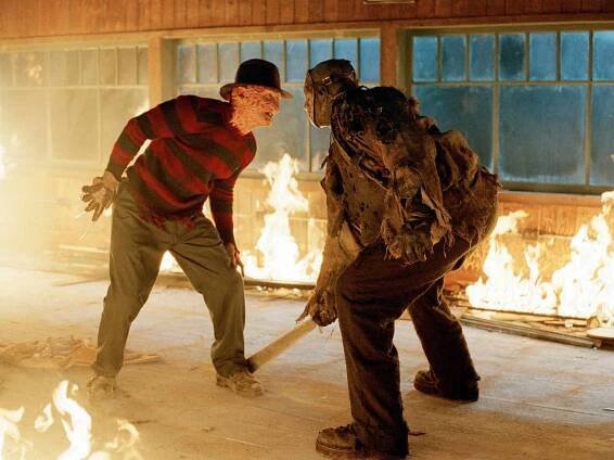 Robert Englund and Ken Kirzinger in 'Freddy vs. Jason'
