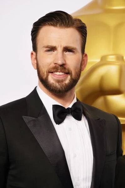 Mezinárodní ostuda Kapitána Ameriky: Hollywoodský fešák omylem ukázal svůj penis!