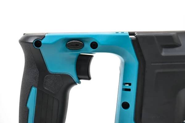 Aku vrtací kladivo Makita LXT DHR171RTJ