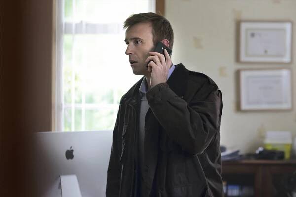 The Loch - Episode 3 - Z filmu - John Heffernan