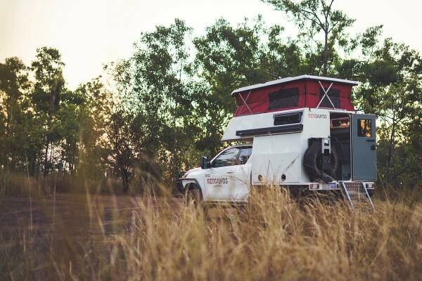 Wanderer „Outback“ 2-Personen-Allradcamper - RedSands Campers