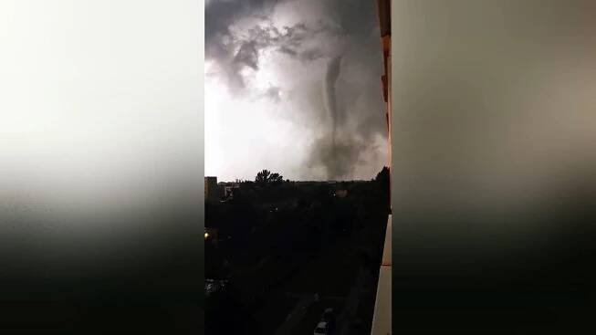 Od doby, kdy se jižní Moravou prohnalo ničivé tornádo, uběhl takřka rok.