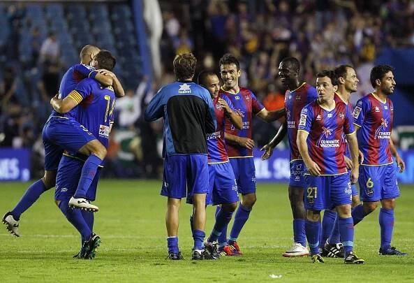 Fotbalisté Levante překvapivě podlehli nováčkovi z Granady 1:2