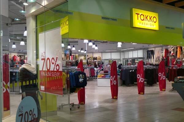 TAKKO FASHION foto 1