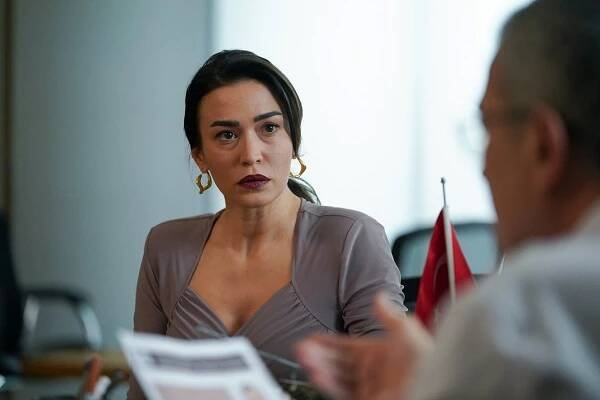 Bahar - Episode 2 - Z filmu - Ecem Özkaya